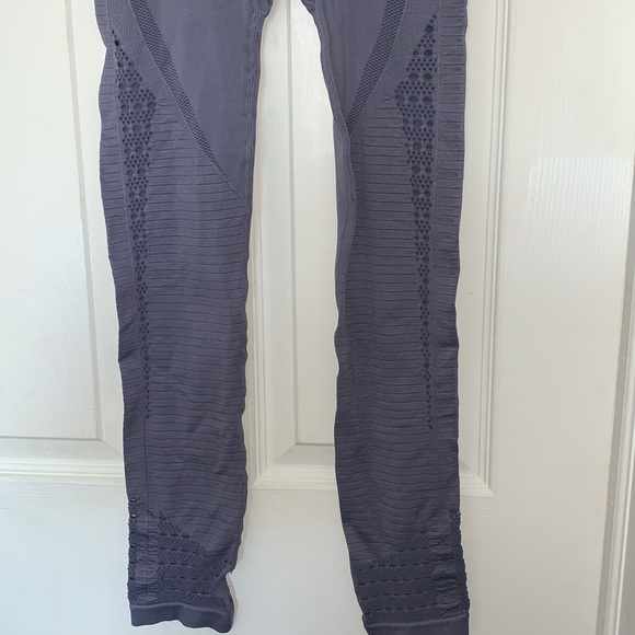 Gymshark Energy Seamless Leggings - Picture 4 of 7